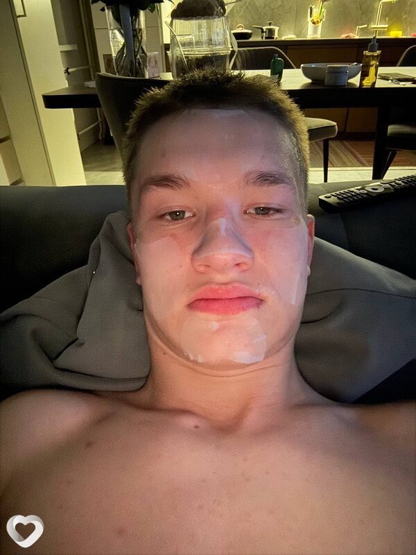 Андрюха, 19, Красноярске — анкета №3474924