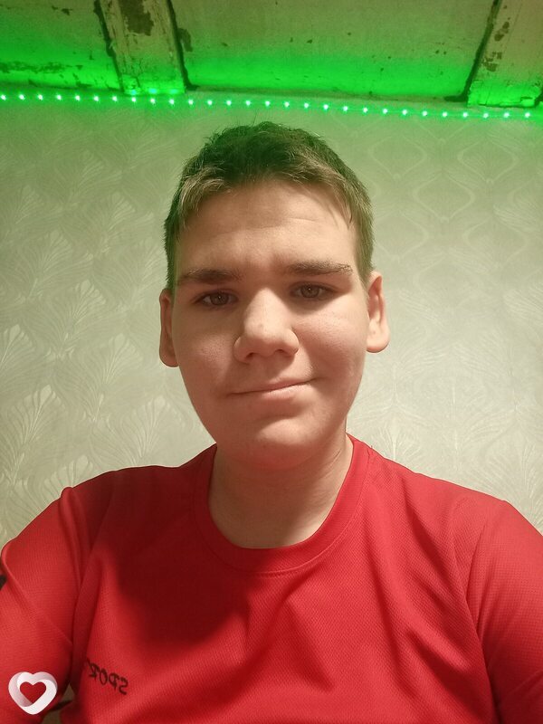 Егор, 18, Рубцовске — анкета №3475220
