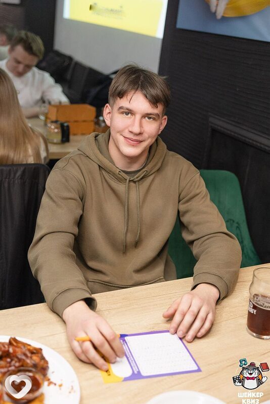 Влад, 21, Минске — анкета №3475197