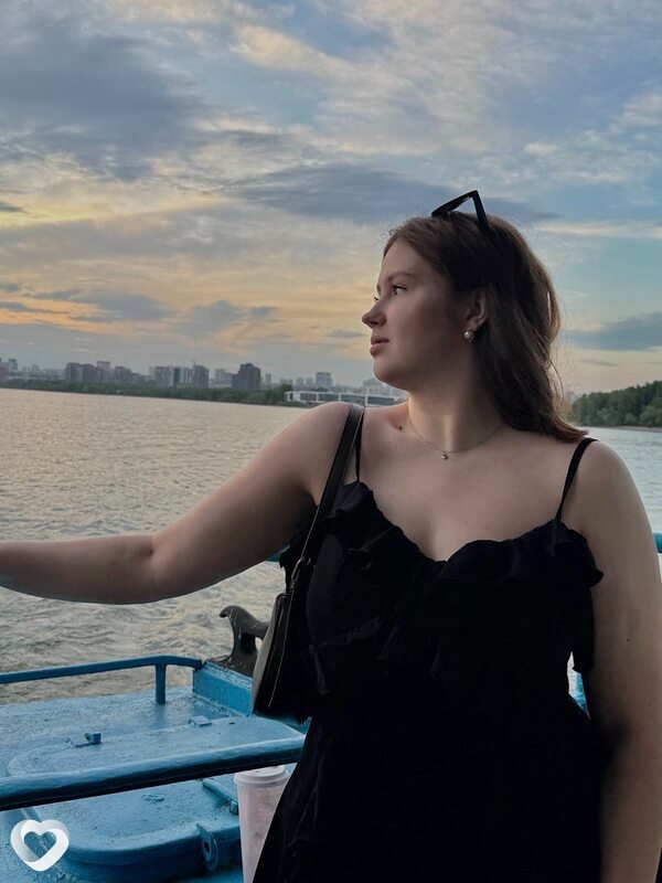 Вероника, 22, Новосибирске — анкета №3475579