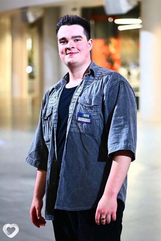 Лев, 21, Екатеринбурге — анкета №3475952