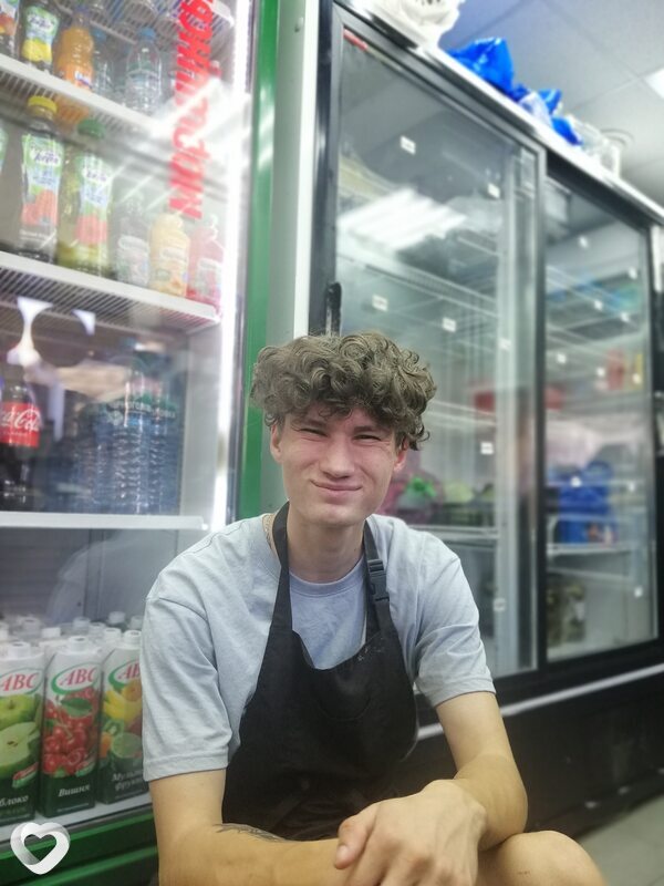 Maksim, 20, Мариуполе — анкета №3476596