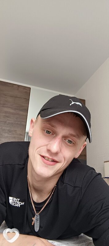 Артем, 29, Выборге — анкета №3477351