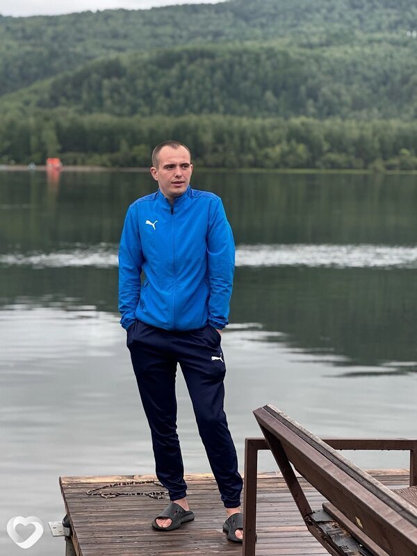 Александр, 27, Алдане — анкета №3477496