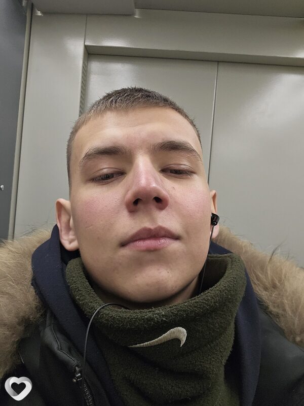 Максим, 19, Норильске — анкета №3477690