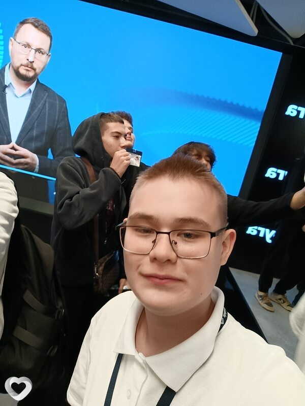 Азат, 19, Лениногорске — анкета №3477765