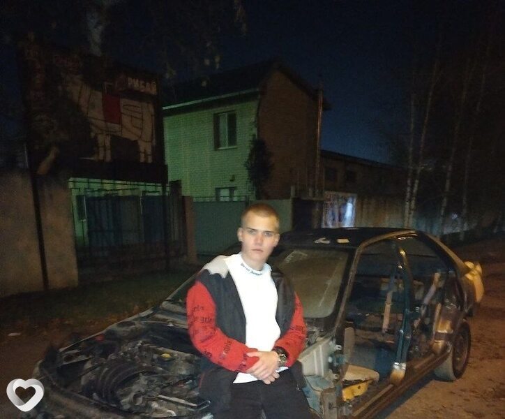 Илья, 18, Ставрополе — анкета №3478573
