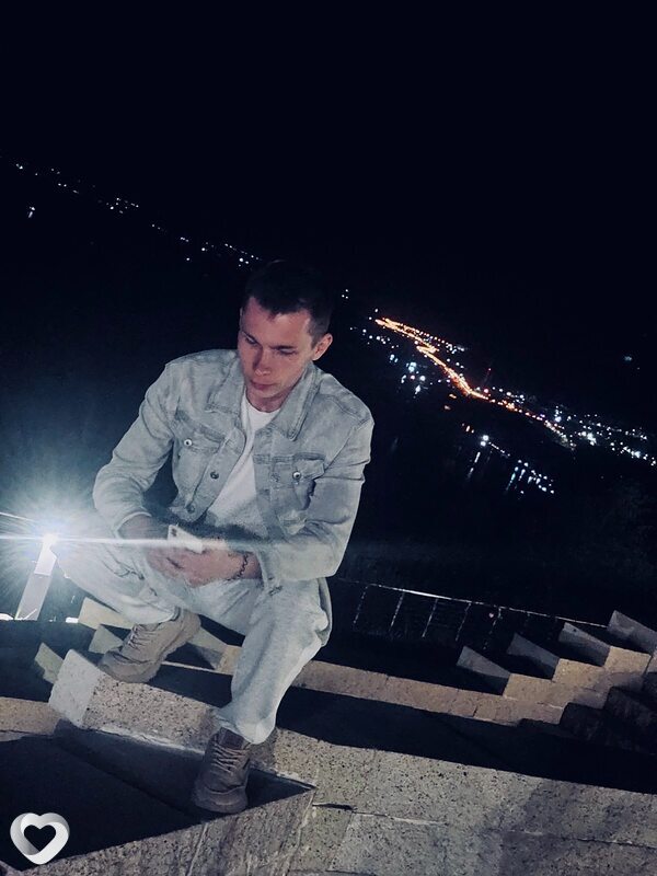Артём, 23, Самаре — анкета №3478253