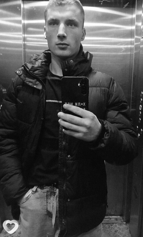 Паша, 24, Москве — анкета №3479261