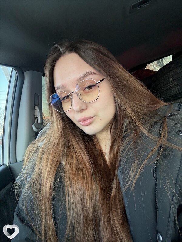 Анюта, 21, Санкт-Петербурге — анкета №3480086