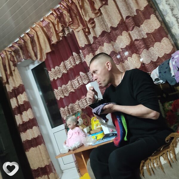 Алекс, 42, Белогорске — анкета №3480695