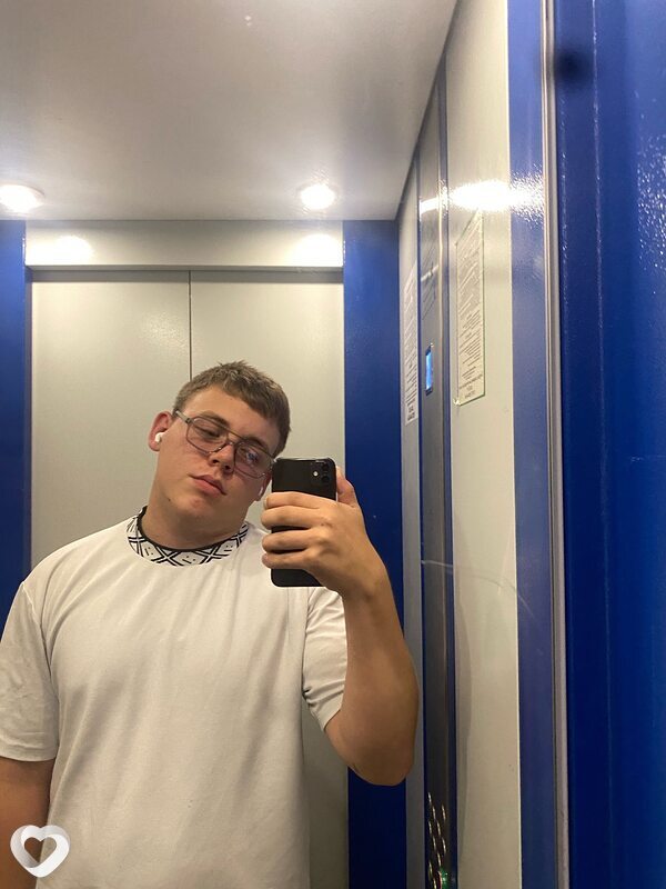 Илья, 19, Казани — анкета №3480991
