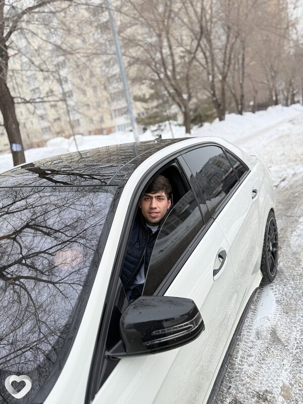 Рустам, 27, Новосибирске — анкета №3481733