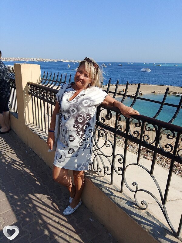 Елена, 61, Санкт-Петербурге — анкета №3481555