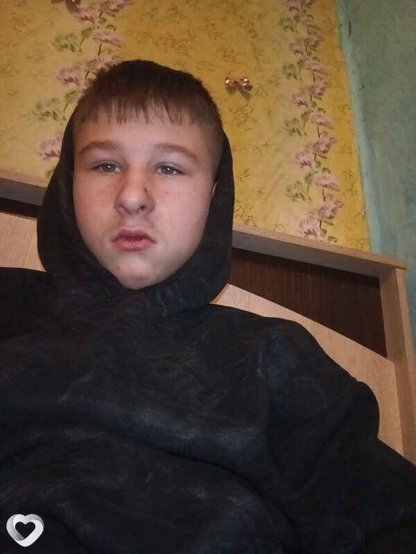 Kirill, 19, Мариинске — анкета №3481580