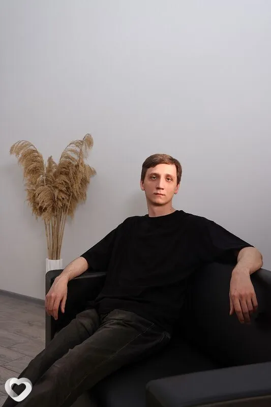 Максим, 27, Москве — анкета №3481697