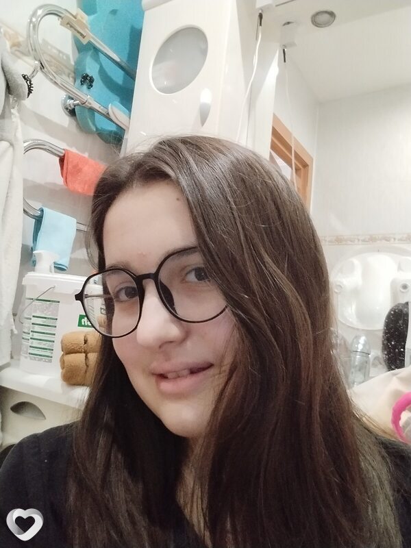 Арина, 25, Сургуте — анкета №3481977