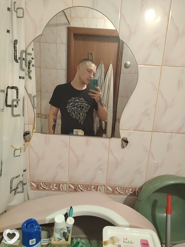 Андрей, 22, Томске — анкета №3482251
