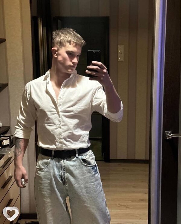 Artem, 21, Минске — анкета №3483261