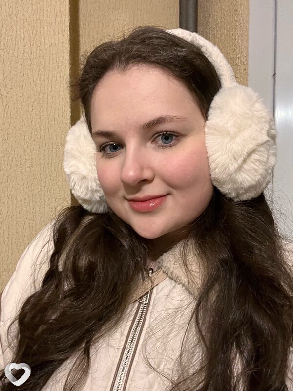 Даша, 19, Санкт-Петербурге — анкета №3484185