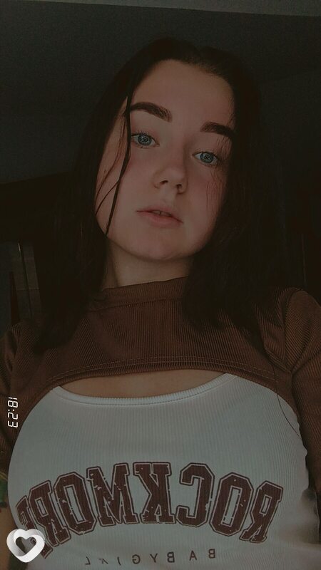 Полина, 22, Сланцах — анкета №3483724