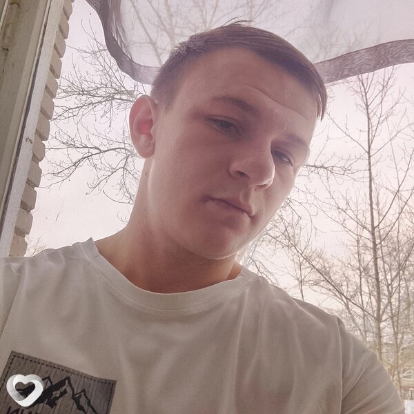 Александр, 19, Капчагае — анкета №3484239