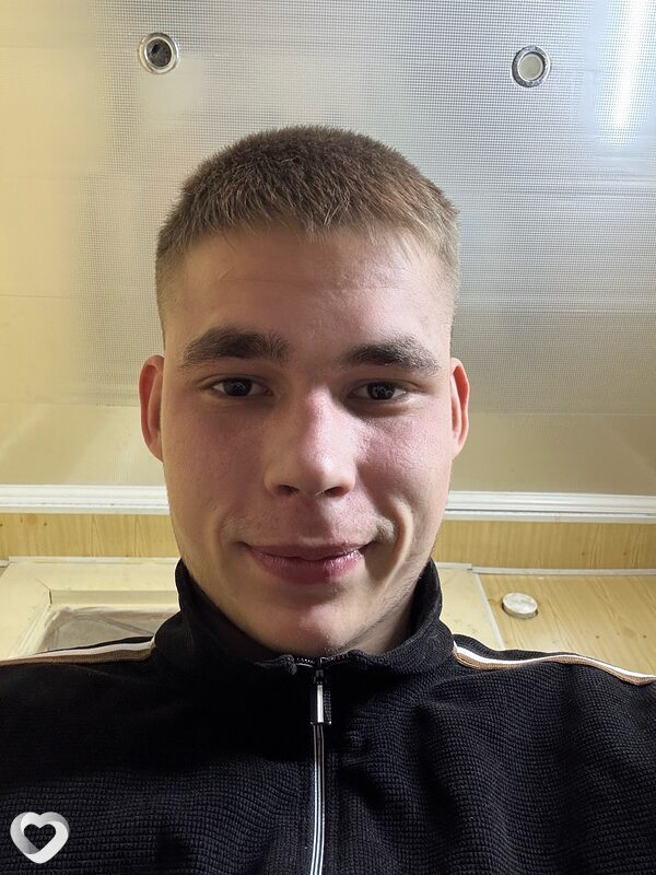 Кирилл, 20, Тюмени — анкета №3484860
