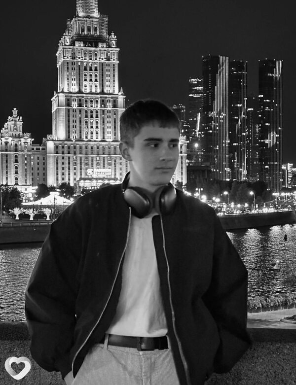 Иван, 20, Москве — анкета №3484930