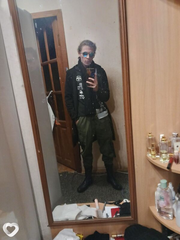 Валентин, 21, Москве — анкета №3485574