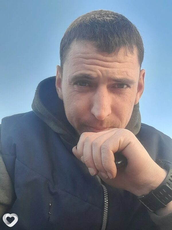 Денис, Серов