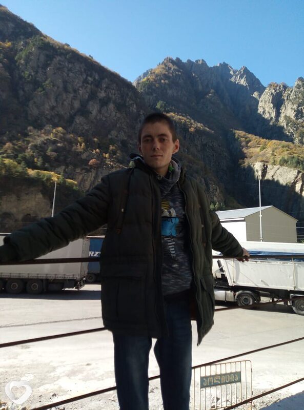Артем, 27, Харькове — анкета №3485949