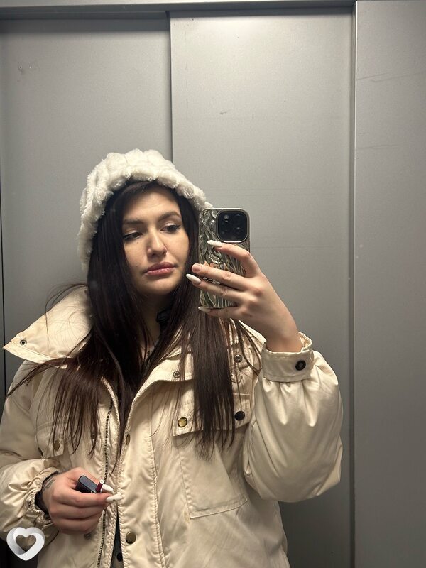 Полина, 27, Красноярске — анкета №3486225