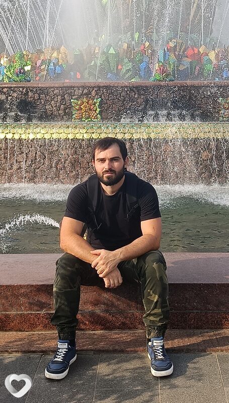 Антон, 35, Крымске — анкета №3486431