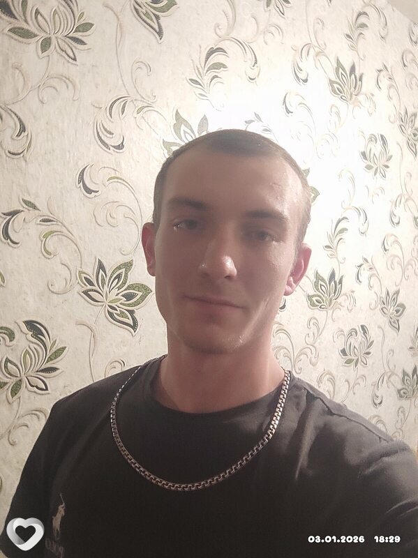 Даниил, 22, Каменске-Шахтинском — анкета №3487399