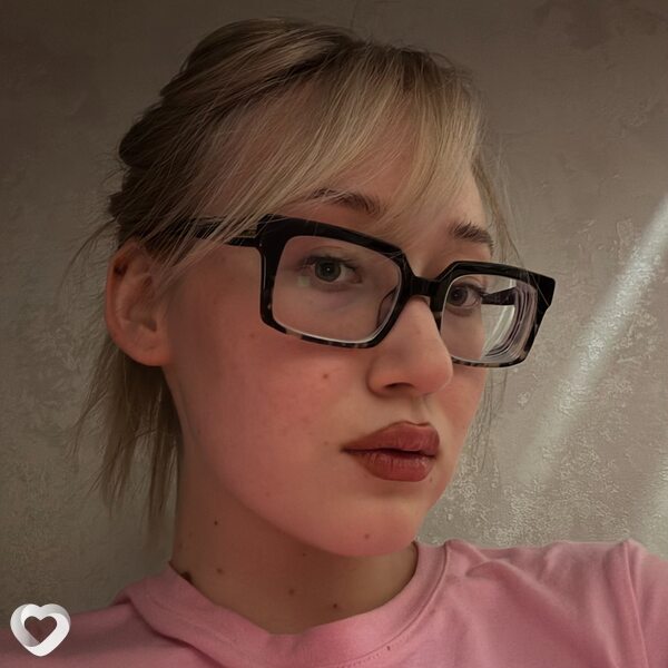 Арина, 22, Москве — анкета №3488294