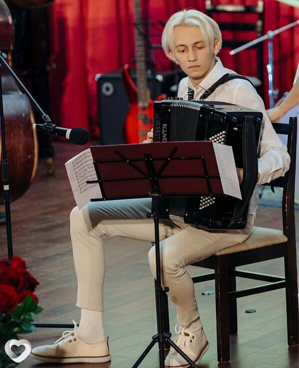 Александр, 19, Мозыре — анкета №3489396