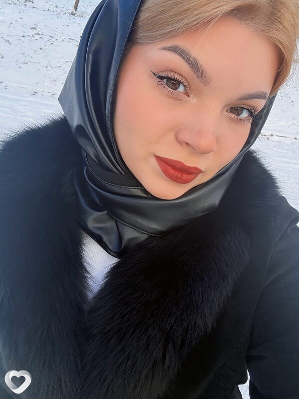 Алина, 19, Таганроге — анкета №3489506