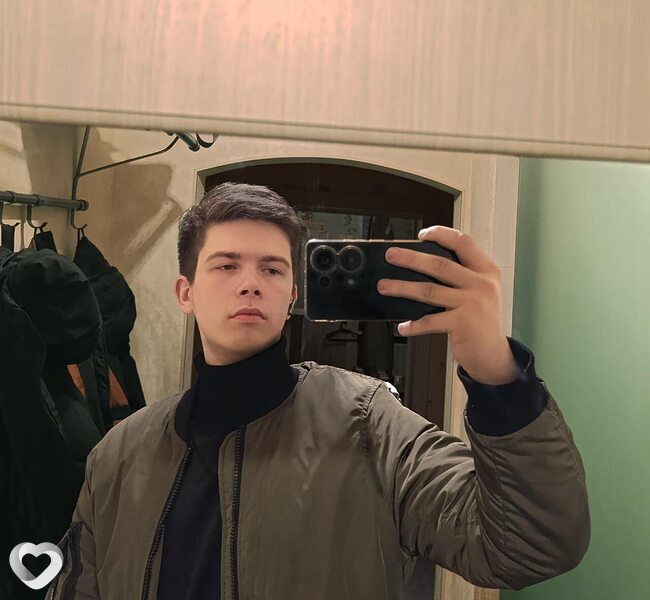 Денис, 21, Санкт-Петербурге — анкета №3490037