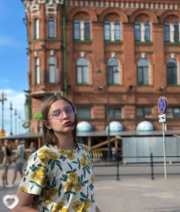 Илья, 18, Санкт-Петербурге — анкета №3490272