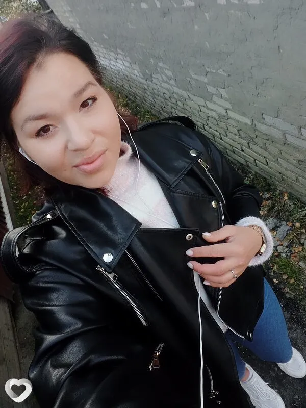 Катя, 31, Барнауле — анкета №3490641