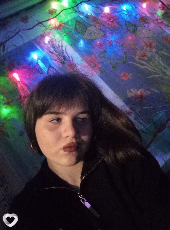 Алёна, 25, Ярославле — анкета №3490878