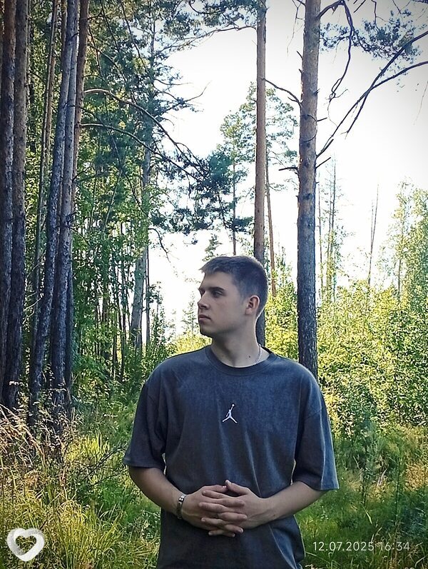 Дмитрий, 19, Челябинске — анкета №3491467