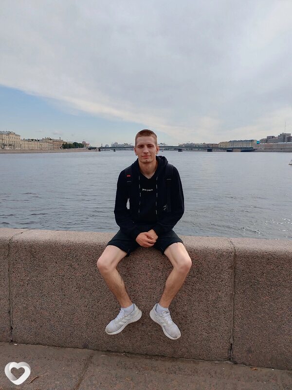 Андрей, 26, Брянске — анкета №3492435