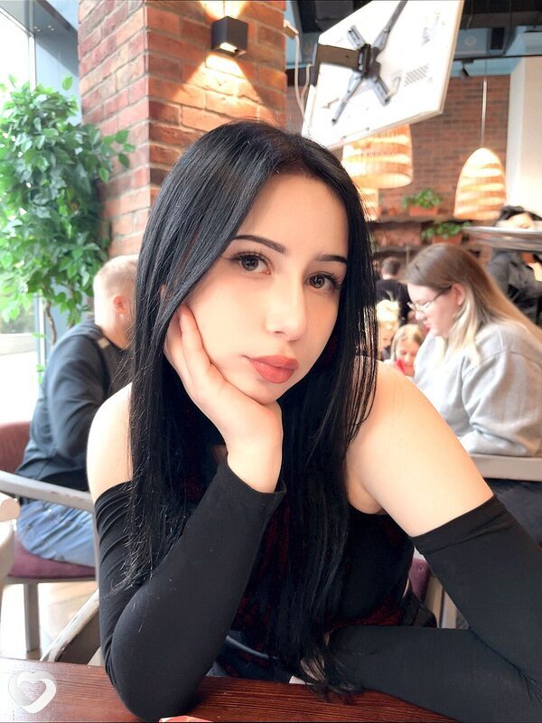 Ами, 19, Ростове-на-Дону — анкета №3492448