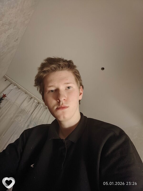 Михаил, 19, Пскове — анкета №3492060