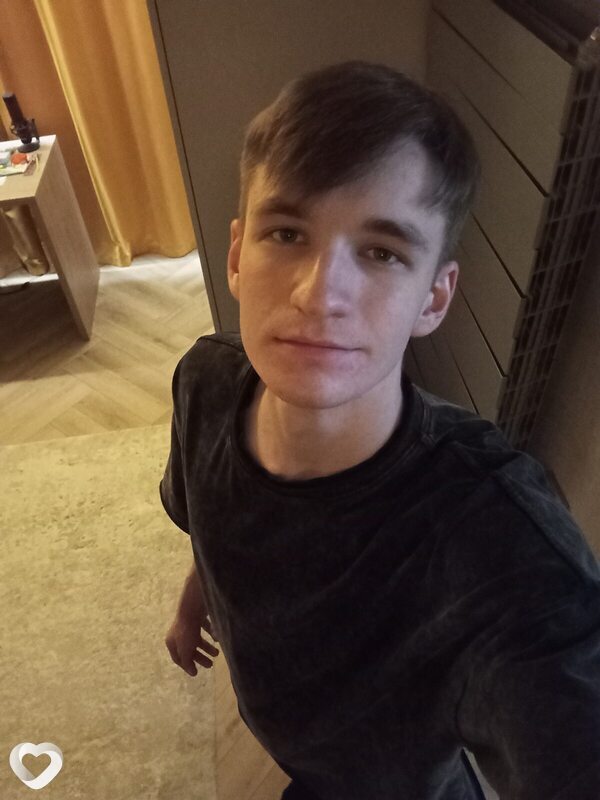 Леонид, 20, Хабаровске — анкета №3492266