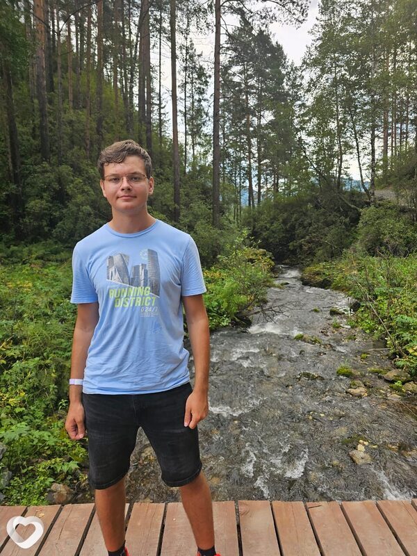 Максим, 21, Новосибирске — анкета №3492375