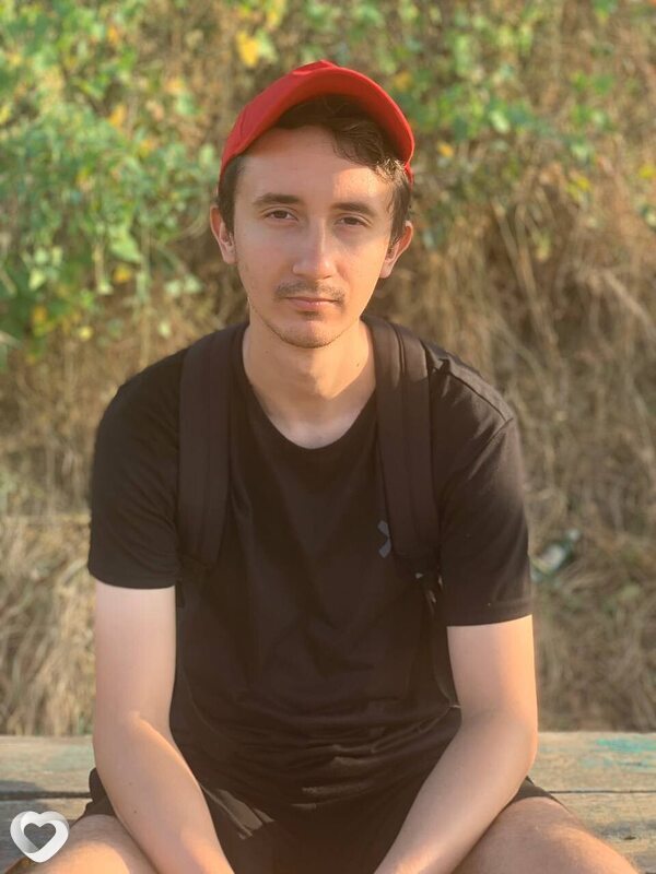 Максим, Светлоград