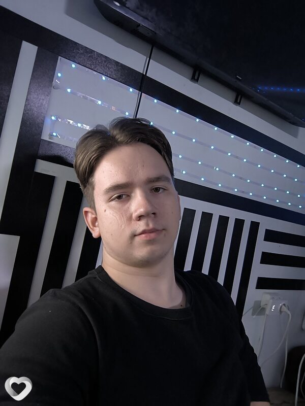 Аркадий, 24, Саратове — анкета №3492643