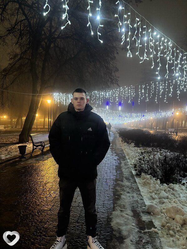 Мишаня, 22, Костроме — анкета №3493168